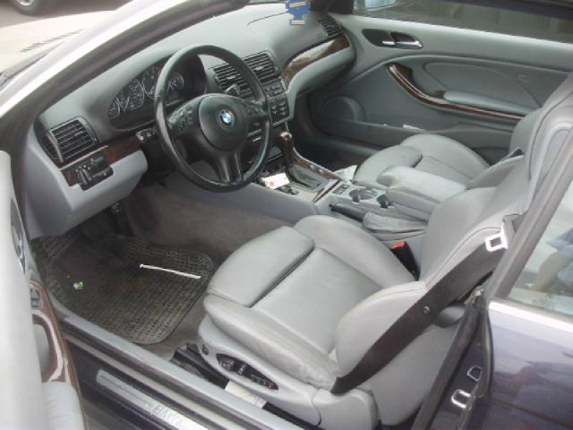 2004 BMW 3 series W/6-passenger Seating