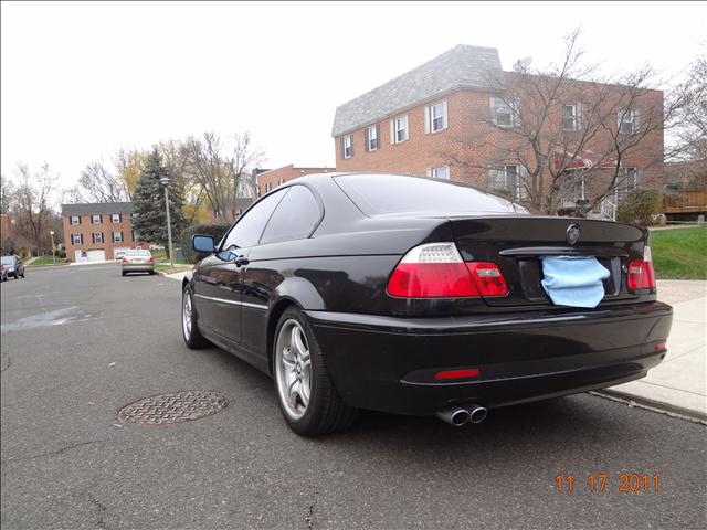 2004 BMW 3 series Explorer SE