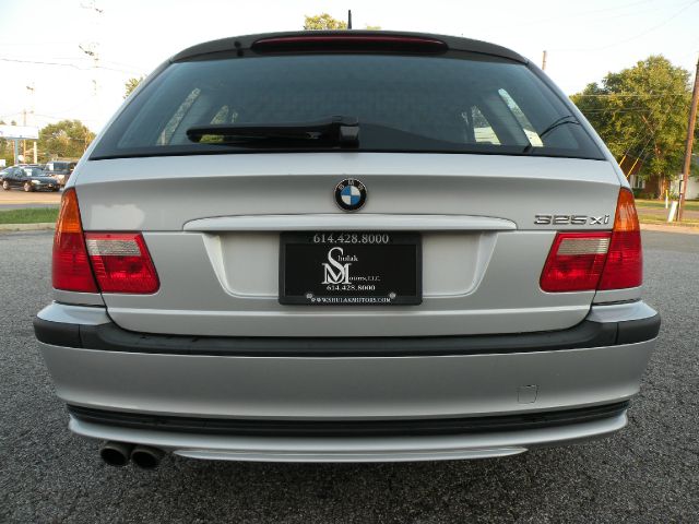 2004 BMW 3 series 330xi,dealer Offer 166