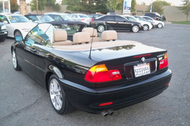 2004 BMW 3 series W/6-passenger Seating