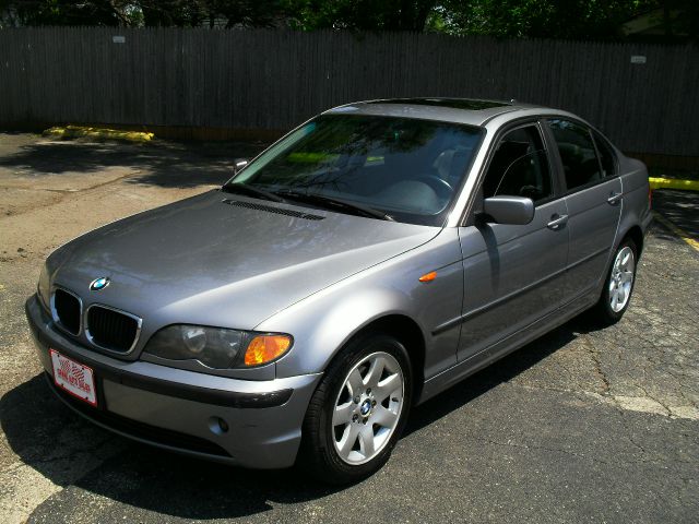 2004 BMW 3 series 2WD 4dr Heat