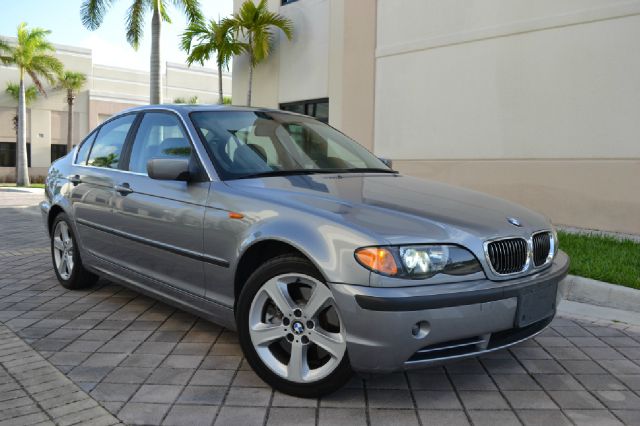 2004 BMW 3 series 4WD 2dr X