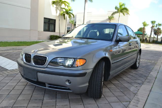 2004 BMW 3 series 4WD 2dr X