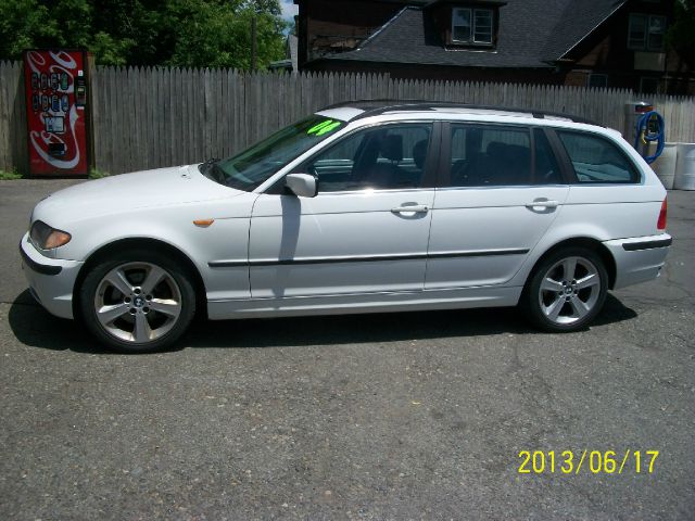 2004 BMW 3 series 323i 4dr Sdn Sedan