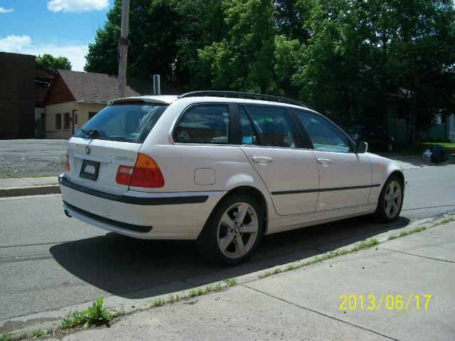 2004 BMW 3 series 323i 4dr Sdn Sedan