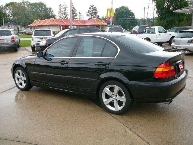 2004 BMW 3 series 4WD 4dr Heat