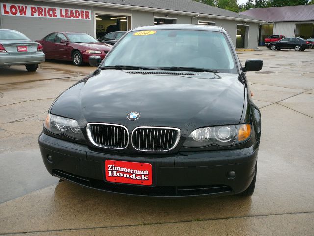 2004 BMW 3 series 4WD 4dr Heat