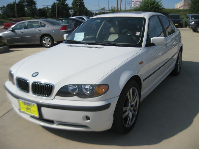 2004 BMW 3 series 4WD 4dr Heat