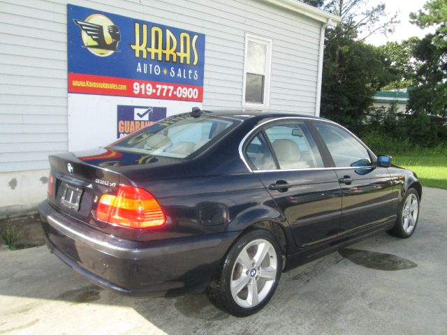 2004 BMW 3 series 4WD 4dr Heat