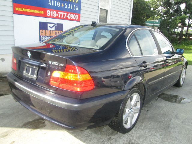 2004 BMW 3 series 4WD 4dr Heat