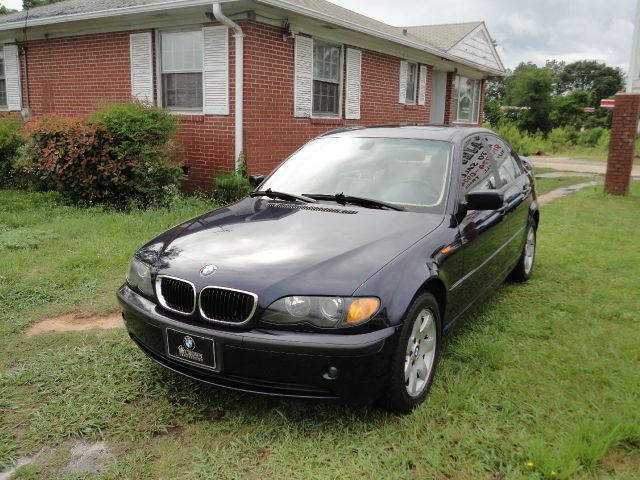 2004 BMW 3 series 2WD 4dr Heat