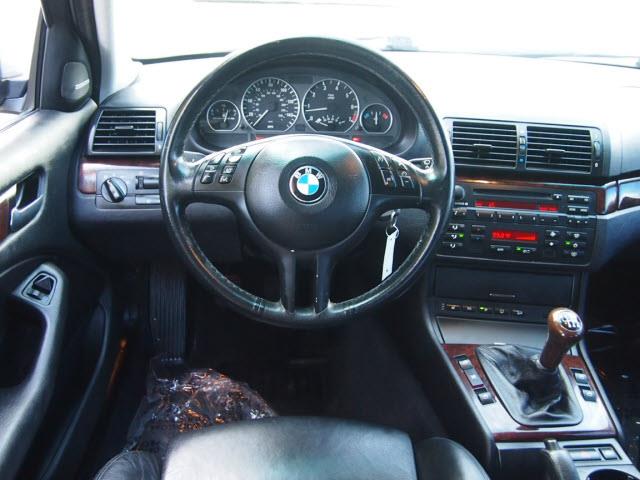 2005 BMW 3 series 4WD 2dr X