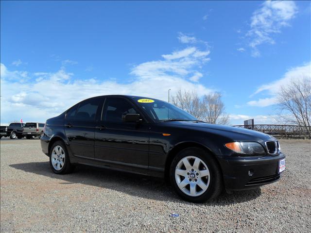 2005 BMW 3 series 323i 4dr Sdn Sedan