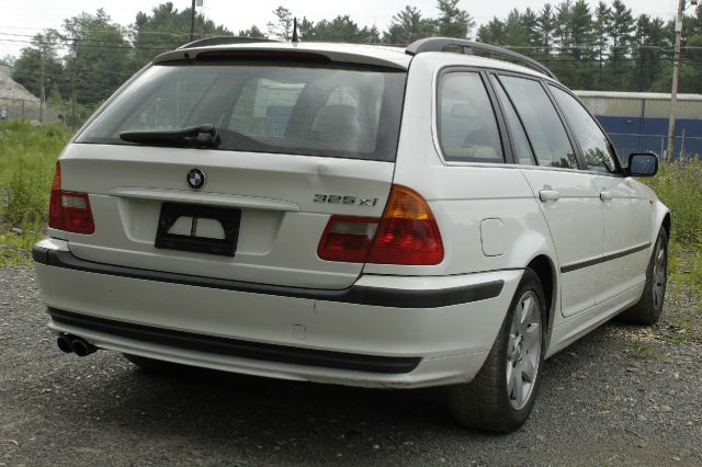 2005 BMW 3 series 323i 4dr Sdn Sedan