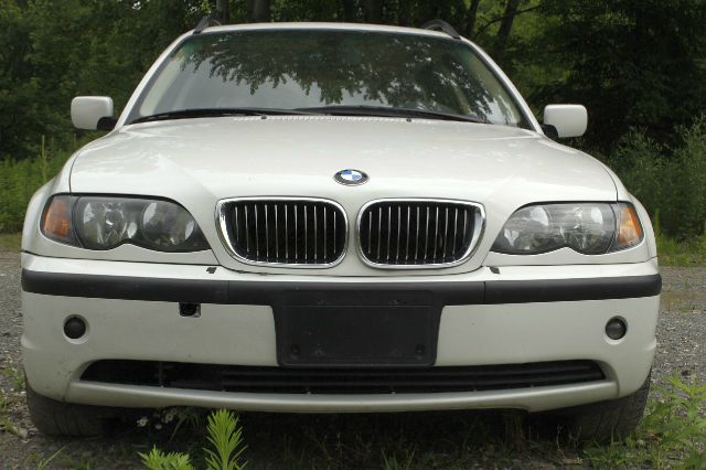 2005 BMW 3 series 323i 4dr Sdn Sedan