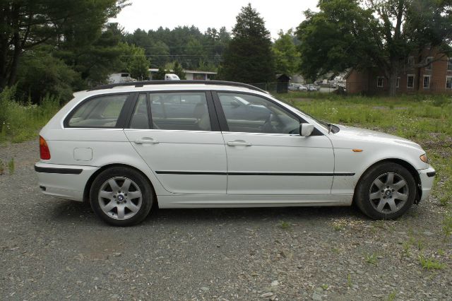 2005 BMW 3 series 323i 4dr Sdn Sedan