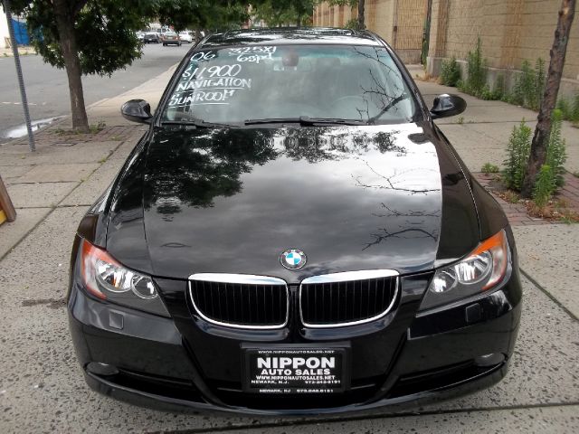 2006 BMW 3 series 2WD 4dr Heat