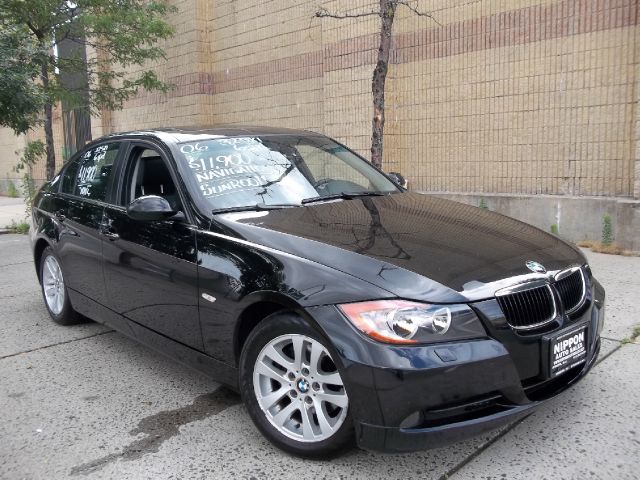 2006 BMW 3 series 2WD 4dr Heat