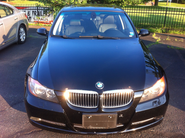 2006 BMW 3 series 4WD 4dr Heat