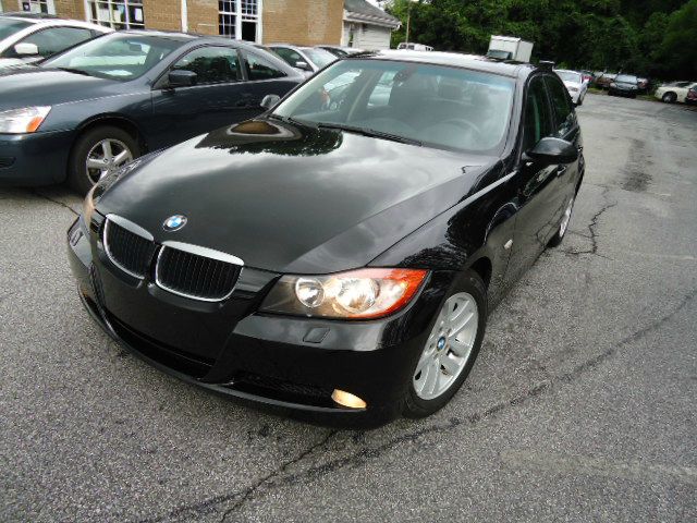 2006 BMW 3 series 2WD 4dr Heat