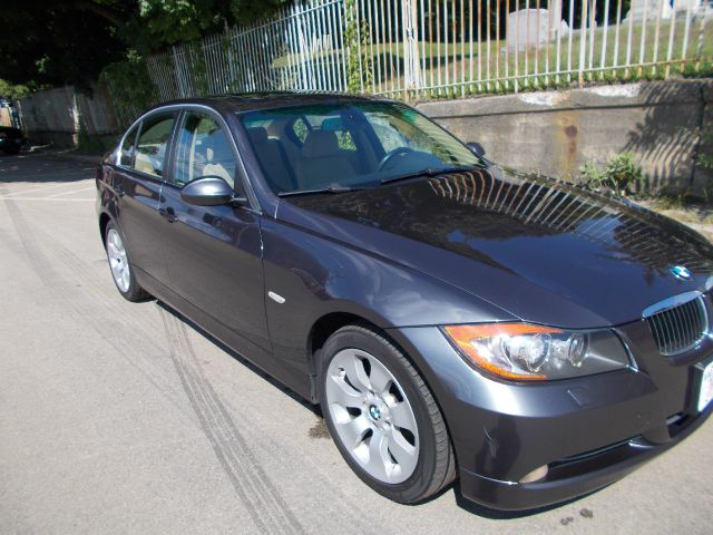 2006 BMW 3 series 4WD 4dr Heat