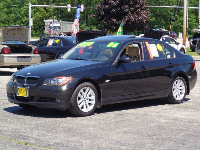 2006 BMW 3 series 2WD 4dr Heat