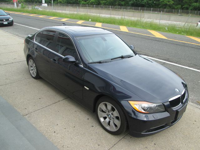 2006 BMW 3 series 4WD 4dr Heat