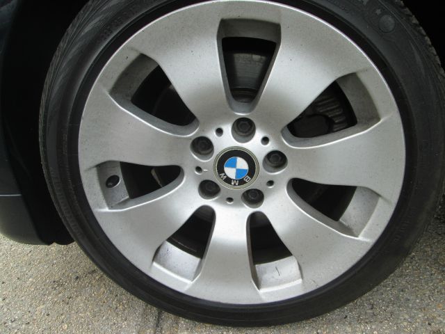 2006 BMW 3 series 4WD 4dr Heat