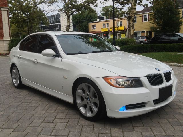 2006 BMW 3 series Quad-short-slt-big Horn-4wd-20 INCH Rims-1 Owner