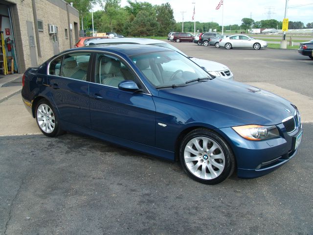 2006 BMW 3 series 4WD 4dr Heat