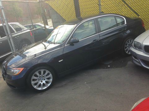 2006 BMW 3 series 4WD 4dr Heat