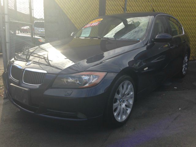 2006 BMW 3 series 4WD 4dr Heat