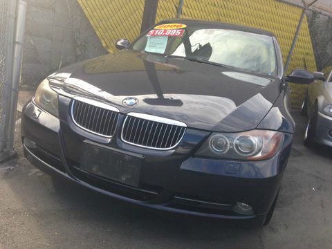 2006 BMW 3 series 4WD 4dr Heat