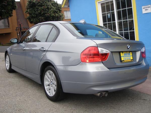 2006 BMW 3 series 4dr 1500 4WD LTZ