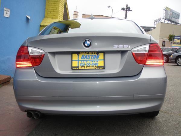 2006 BMW 3 series 4dr 1500 4WD LTZ