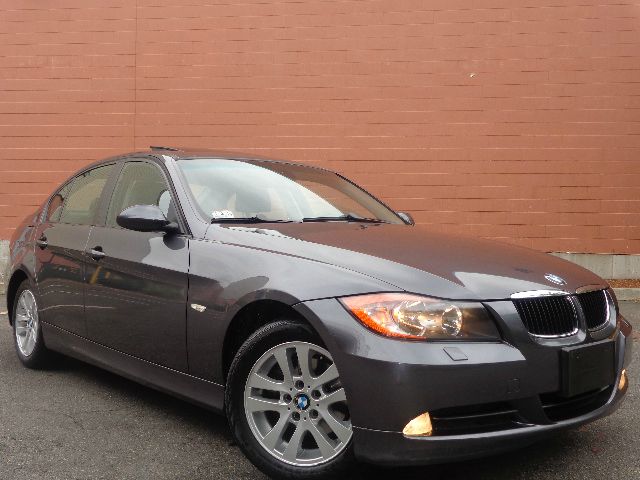 2006 BMW 3 series 2WD 4dr Heat