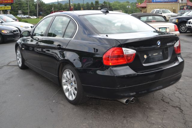 2006 BMW 3 series 4WD 4dr Heat