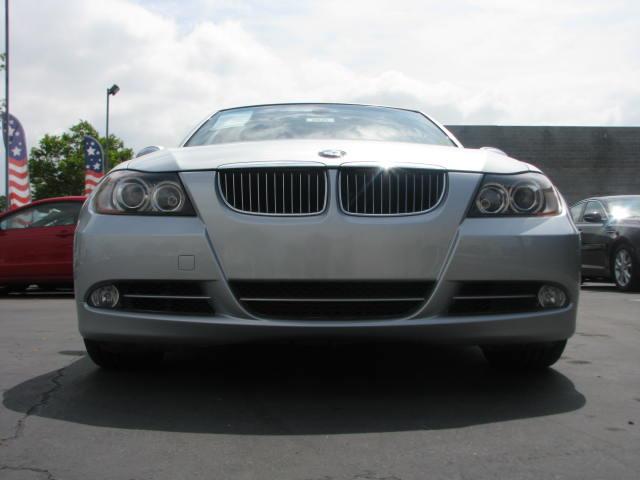 2007 BMW 3 series Sport-awd-2nd Bench-third-1 Owner