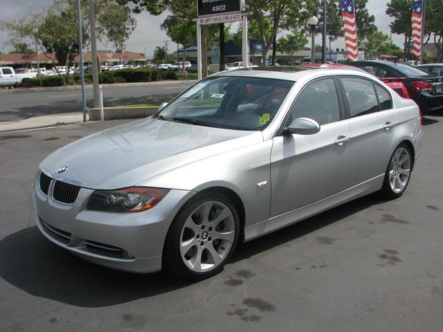 2007 BMW 3 series Sport-awd-2nd Bench-third-1 Owner