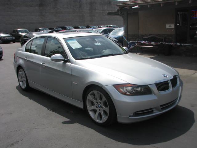 2007 BMW 3 series Sport-awd-2nd Bench-third-1 Owner