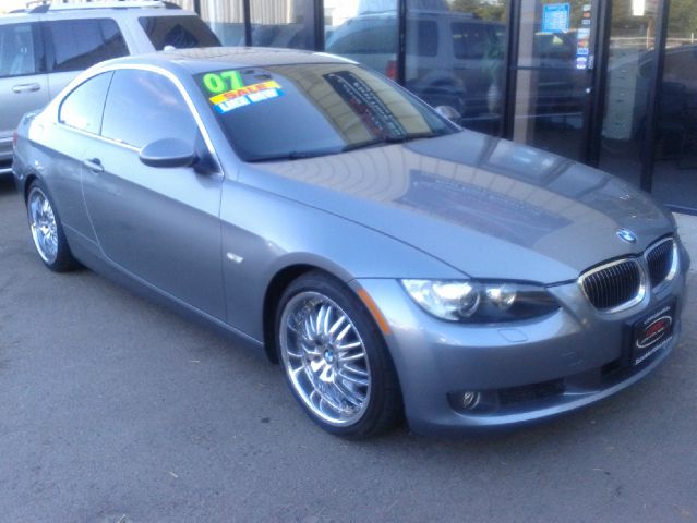 2007 BMW 3 series Base Sport +