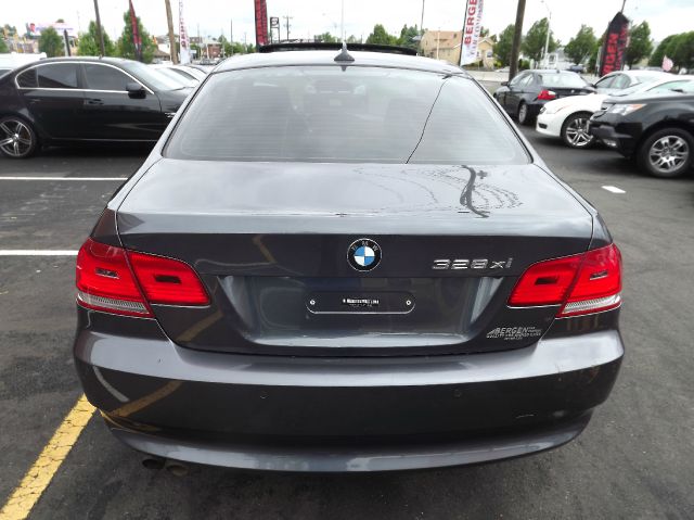 2007 BMW 3 series CREW CAB RTL W/leather