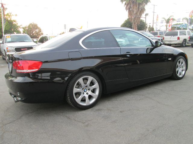 2007 BMW 3 series Base Sport +