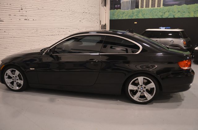 2007 BMW 3 series Base Sport +