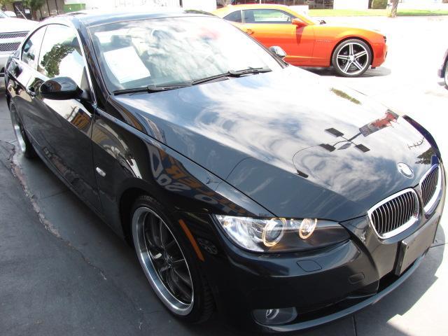 2007 BMW 3 series Sport-awd-2nd Bench-third-1 Owner