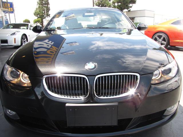 2007 BMW 3 series Sport-awd-2nd Bench-third-1 Owner