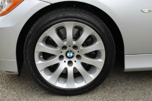 2007 BMW 3 series FWD 4dr Touring SUV