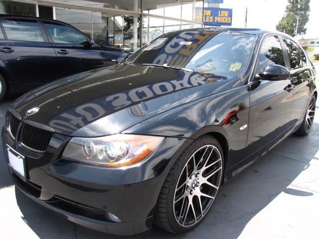 2008 BMW 3 series Sport-awd-2nd Bench-third-1 Owner