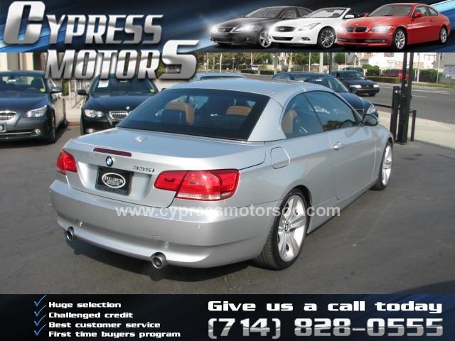 2008 BMW 3 series 525i Premium Sedan