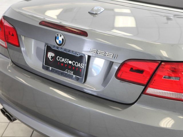 2009 BMW 3 series Custom 2WD Sedan